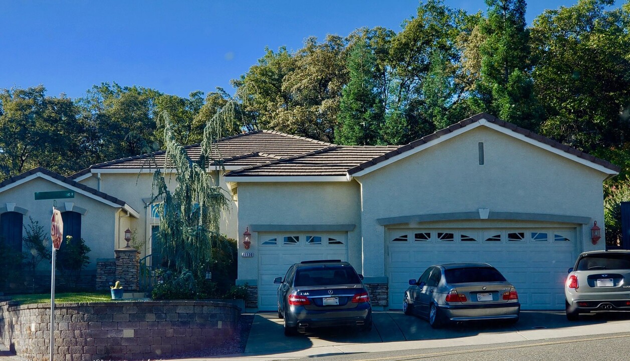 11130 Montana Dr in Auburn, CA - Building Photo