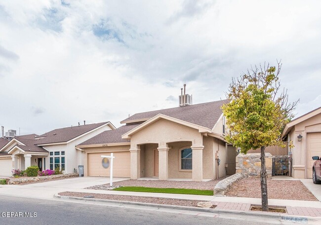 12458 Paseo Azul Dr in El Paso, TX - Building Photo - Building Photo