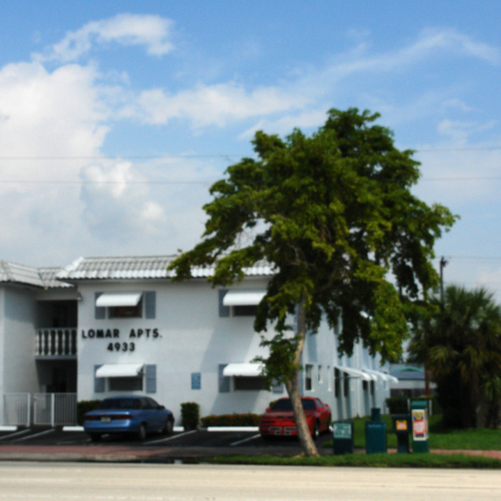 4933 Hollywood Blvd in Hollywood, FL - Building Photo