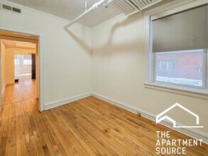 2206 W Foster Ave in Chicago, IL - Building Photo - Building Photo