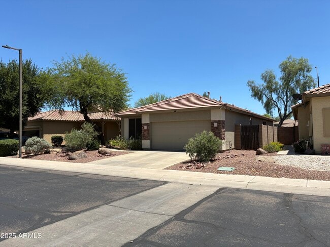 17025 W Young St in Surprise, AZ - Building Photo - Building Photo