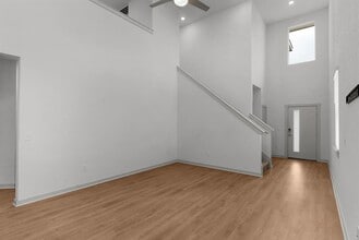 10933 Tildon Ave in Austin, TX - Building Photo - Building Photo