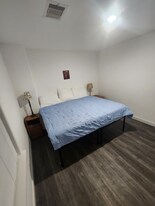 5212 Ina St, Unit Ina St B in Houston, TX - Building Photo