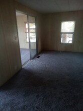 8124 Eagle Dr in Brooksville, FL - Foto de edificio - Building Photo