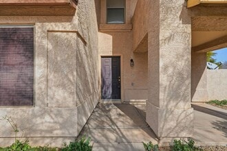 9304 W Coolidge St in Phoenix, AZ - Building Photo - Building Photo