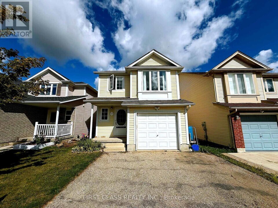 724 Angler Way in Waterloo, ON - Building Photo