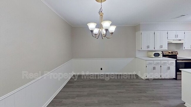 821 W Woodard St in Denison, TX - Building Photo - Building Photo