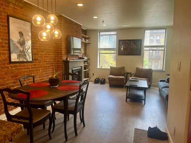 property at 1222 Washington St
