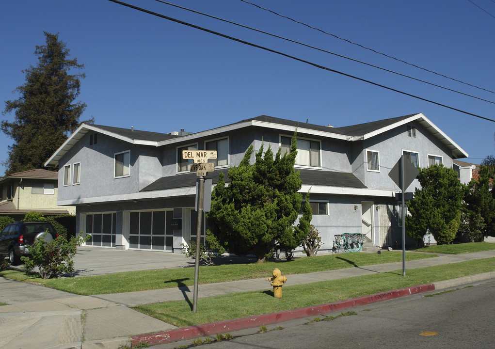 101 W Live Oak St in San Gabriel, CA - Foto de edificio