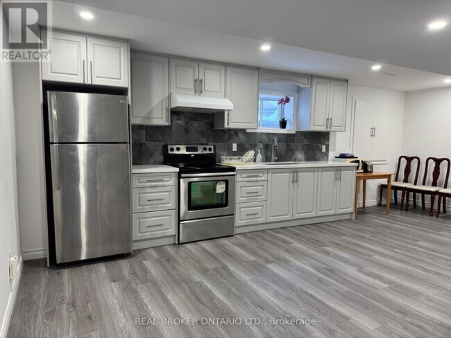 119 Hertford Crescent in Markham, ON - Building Photo - Building Photo