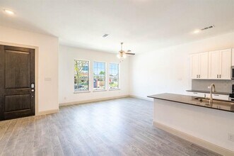 6151 Blythe Dr in Frisco, TX - Building Photo - Building Photo
