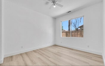 14584 Sleepy Creek Dr in Corona, CA - Building Photo - Building Photo