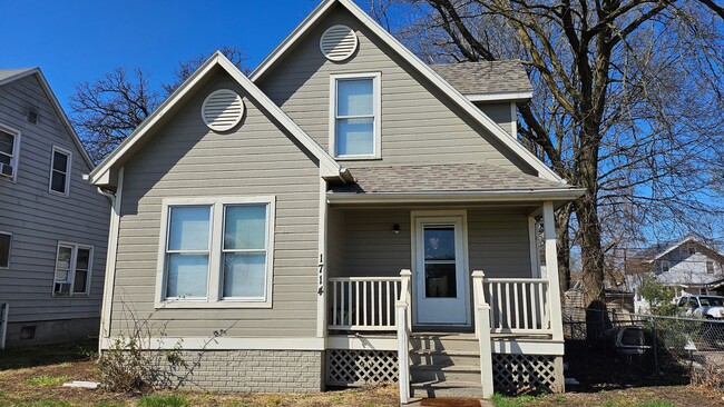 property at 1714 11th St