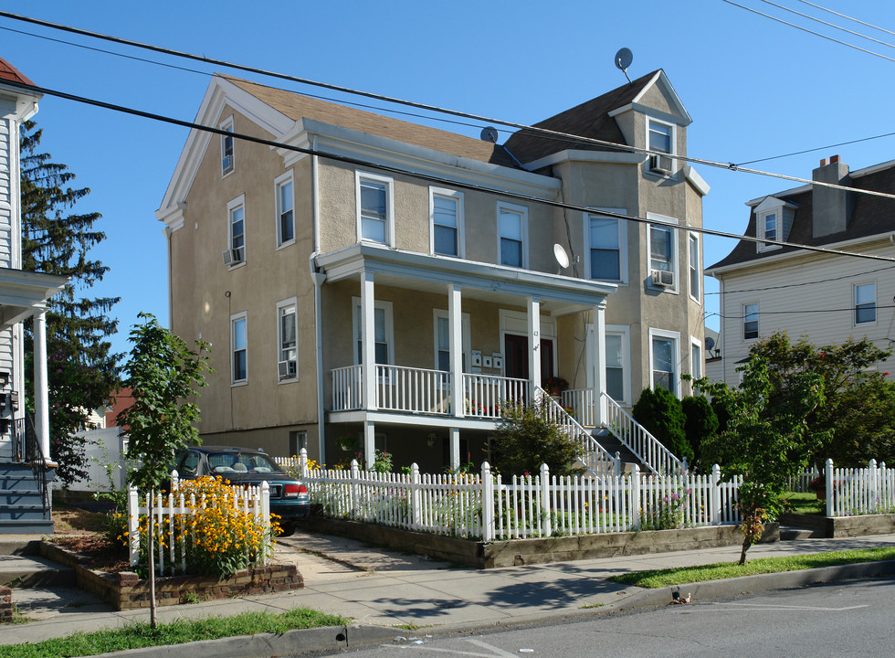 43 Depeyster St in Tarrytown, NY - Building Photo