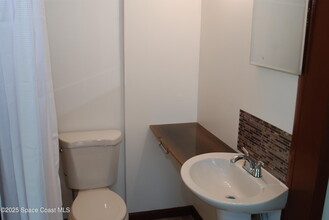 26 Seminole Ave W in Melbourne, FL - Building Photo - Building Photo