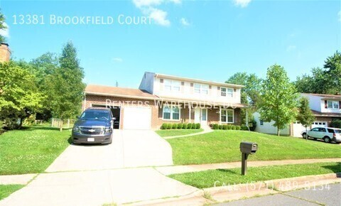 13381 Brookfield Ct in Chantilly, VA - Building Photo - Building Photo