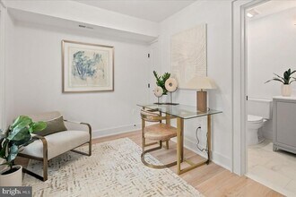 911 N Irving St in Arlington, VA - Building Photo - Building Photo