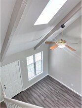 421-421 Spring Ave in Liberty, MO - Building Photo - Building Photo