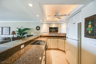 25850 Hickory Blvd in Bonita Springs, FL - Building Photo