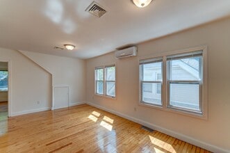 155 Read St in New Haven, CT - Building Photo - Building Photo