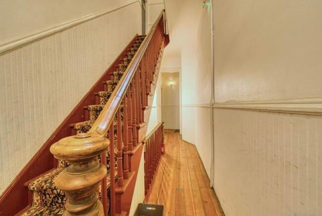 167 Christopher Columbus Dr in Jersey City, NJ - Building Photo - Building Photo