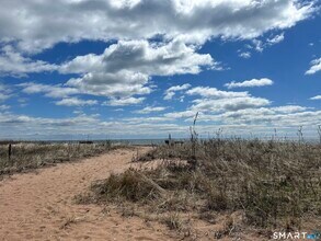 92 Caroline Rd in East Haven, CT - Building Photo - Building Photo