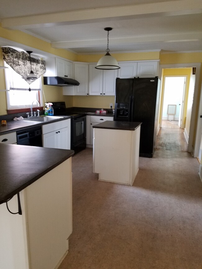 2187 Jenkins Rd in Fairmont, NC - Building Photo - Building Photo