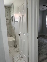 10912 SW 146th Ave-Unit -10912 in Miami, FL - Building Photo - Building Photo