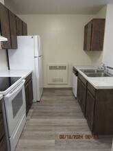 1421 24th Ave, Unit #D in Fairbanks, AK - Building Photo - Building Photo