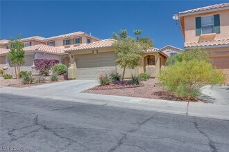 11020 Napa Ridge Dr in Las Vegas, NV - Building Photo - Building Photo