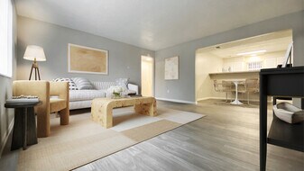 Aurora Hills in Aurora, CO - Building Photo