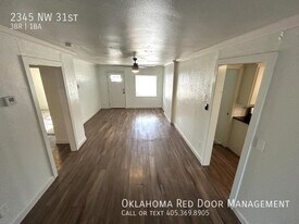 2345 NW 31st St, Unit 508 in Oklahoma City, OK - Building Photo