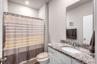 5371 Leeds Ln in Biloxi, MS - Building Photo - Building Photo