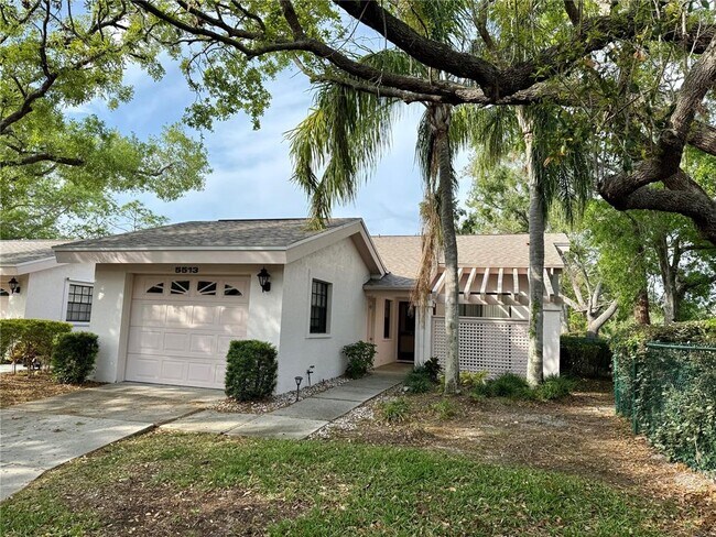 5513 Hampstead Heath in Sarasota, FL - Building Photo - Building Photo