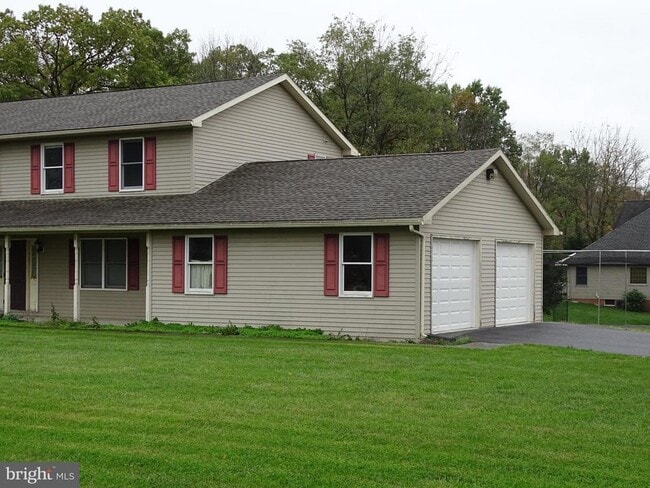 480 Pensinger Rd in Greencastle, PA - Building Photo - Building Photo