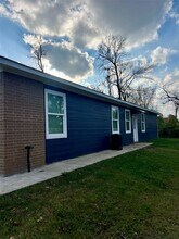 9811 Leath St in Houston, TX - Building Photo - Building Photo