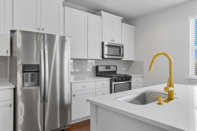 3801 Soft Shore Ln in Pflugerville, TX - Building Photo - Building Photo