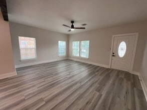 224 Everton St in Houston, TX - Building Photo - Building Photo