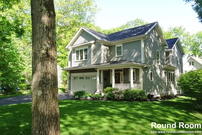 3 Hickory Rd, Unit 1