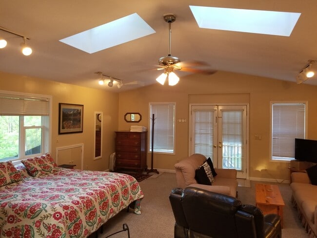 property at 5099 Rathbun Rd