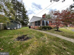 800 Severn Dr in La Plata, MD - Building Photo - Building Photo