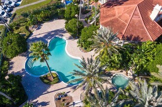 7360 Westpointe Blvd, Unit 125 in Orlando, FL - Foto de edificio - Building Photo