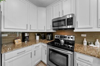 412 5th Ave N in Jacksonville Beach, FL - Building Photo - Building Photo