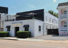 Bank Flats in Memphis, TN - Building Photo