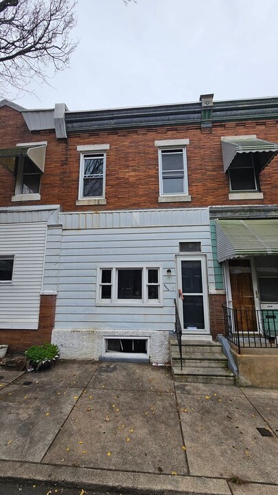 1721 N Lindenwood St in Philadelphia, PA - Foto de edificio