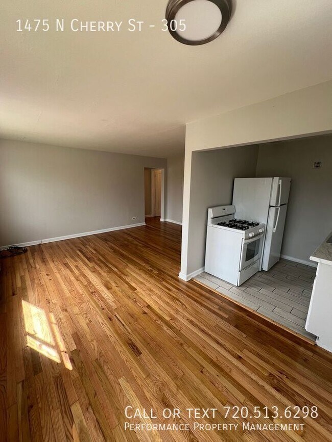 1475 N Cherry St in Denver, CO - Foto de edificio - Building Photo