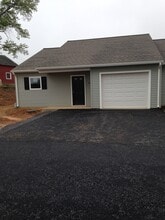 26 S Dun Ln in Selinsgrove, PA - Building Photo - Building Photo