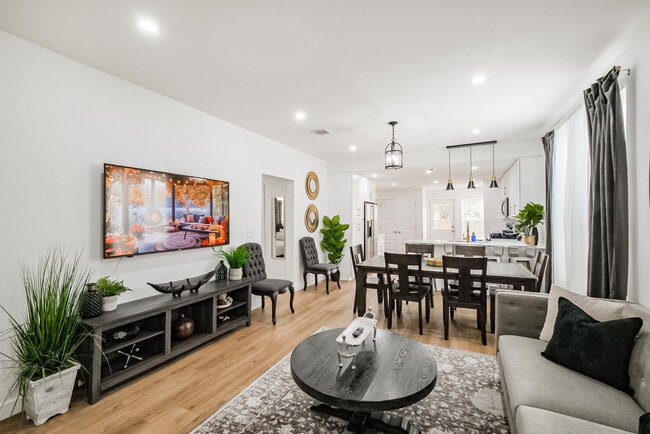 property at 412 Paschall St