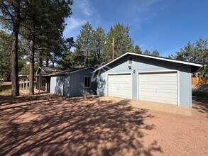 2058 Pinehaven Ln in Heber-Overgaard, AZ - Building Photo - Building Photo