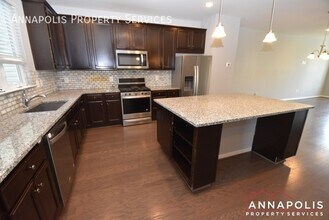 8289 Meadowood Dr in Severn, MD - Building Photo - Building Photo